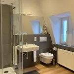 Schlossblick I - Zeit Zum Entspannen In Exklusiver Mit Panoramablick, Parkplatz, Wlan, Smart-tv