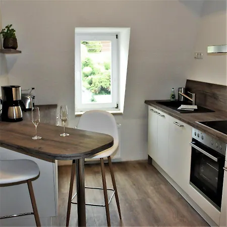 Lejlighed Schlossblick I - Zeit Zum Entspannen In Exklusiver Mit Panoramablick, Parkplatz, Wlan, Smart-tv