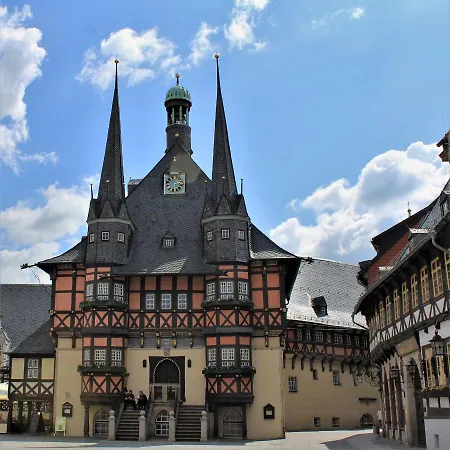 Daire Schlossblick I - Zeit Zum Entspannen In Exklusiver Mit Panoramablick, Parkplatz, Wlan, Smart-tv Wernigerode