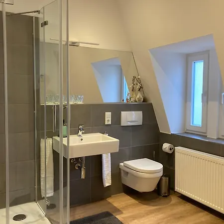 Schlossblick I - Zeit Zum Entspannen In Exklusiver Mit Panoramablick, Parkplatz, Wlan, Smart-tv