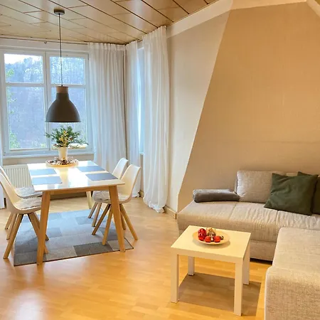 Schlossblick I - Zeit Zum Entspannen In Exklusiver Mit Panoramablick, Parkplatz, Wlan, Smart-tv