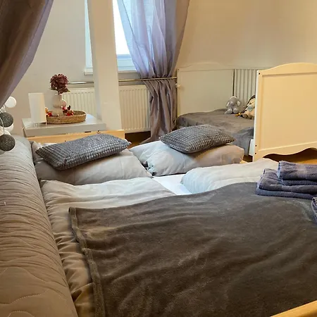 Schlossblick I - Zeit Zum Entspannen In Exklusiver Mit Panoramablick, Parkplatz, Wlan, Smart-tv *
