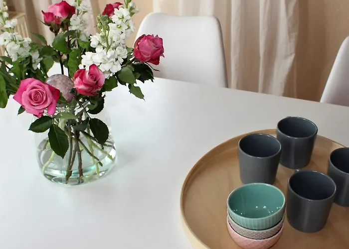 Schlossblick I - Zeit Zum Entspannen In Exklusiver Mit Panoramablick, Parkplatz, Wlan, Smart-tv 아파트 *