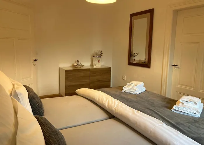 아파트 Schlossblick I - Zeit Zum Entspannen In Exklusiver Mit Panoramablick, Parkplatz, Wlan, Smart-tv 베르니게로데